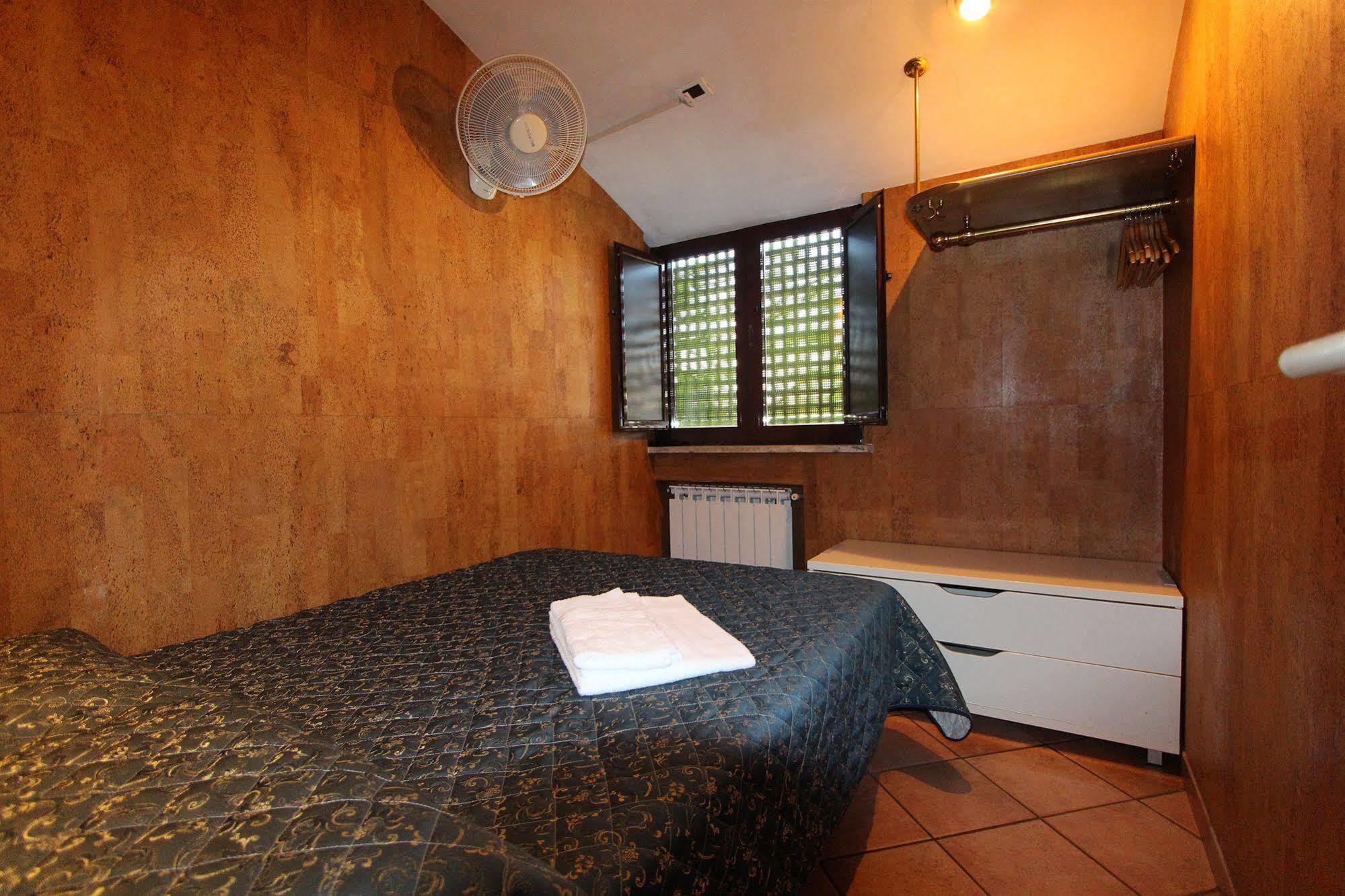 Residence Candia Roma Exterior foto